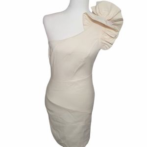 Vox cream colored one should dress medium